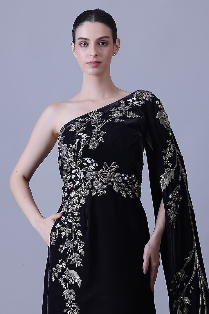 Black Velvet Embroidered One-Shoulder Wedding Gown by Samant Chauhan at Pernia's Pop Up Shop