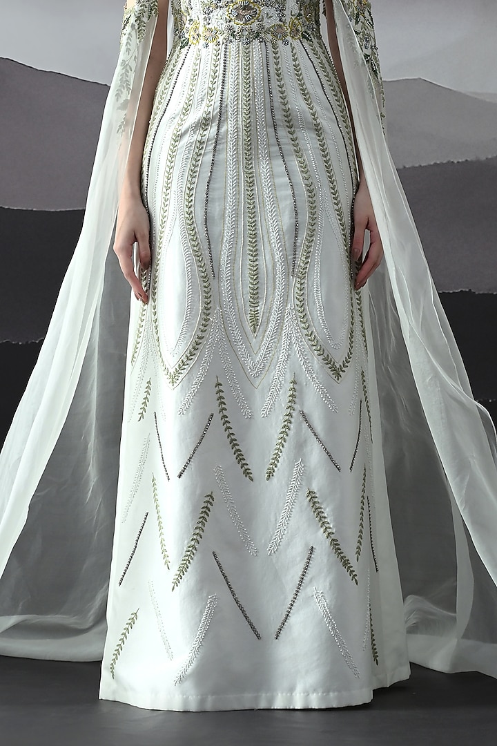 Ivory Organza & Cotton Silk Hand Embroidered Structured Wedding Gown by Samant Chauhan at Pernia's Pop Up Shop