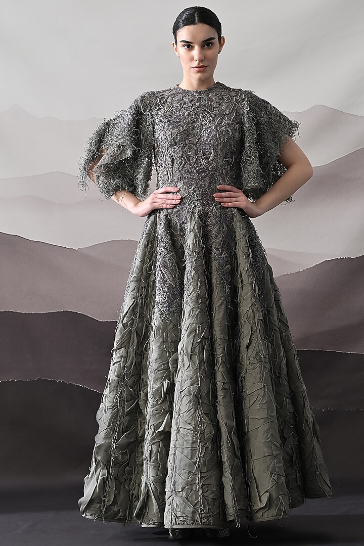 Grey Linen Layered Bridal Gown by Samant Chauhan at Pernia's Pop Up Shop