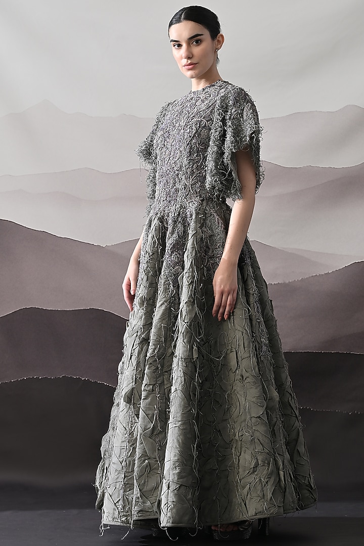 Grey Linen Layered Bridal Gown by Samant Chauhan at Pernia's Pop Up Shop