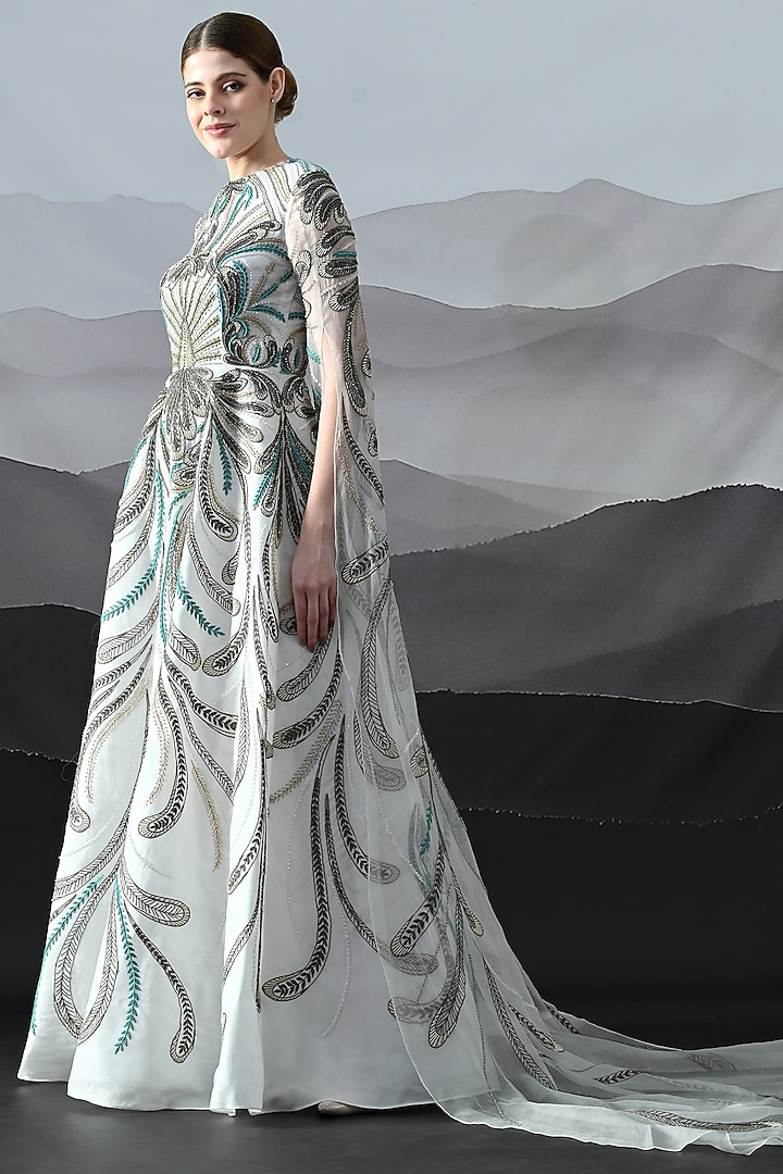Ivory Organza & Cotton Silk Embroidered Wedding Gown by Samant Chauhan at Pernia's Pop Up Shop