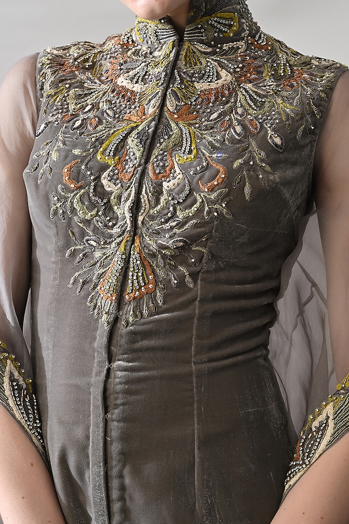 Soft Grey Organza Sculpted Kaftan by Samant Chauhan at Pernia's Pop Up Shop