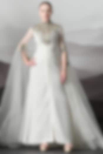 Ivory Organza & Cotton Silk Embroidered Kaftan by Samant Chauhan at Pernia's Pop Up Shop