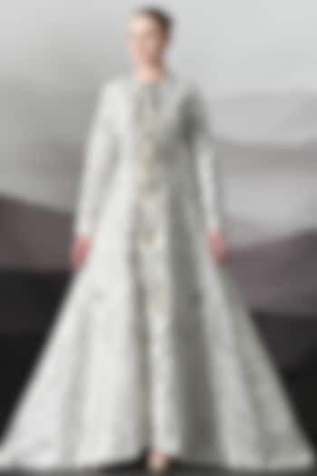 Ivory Cotton Silk Metallic Embroidered Wedding Gown by Samant Chauhan at Pernia's Pop Up Shop