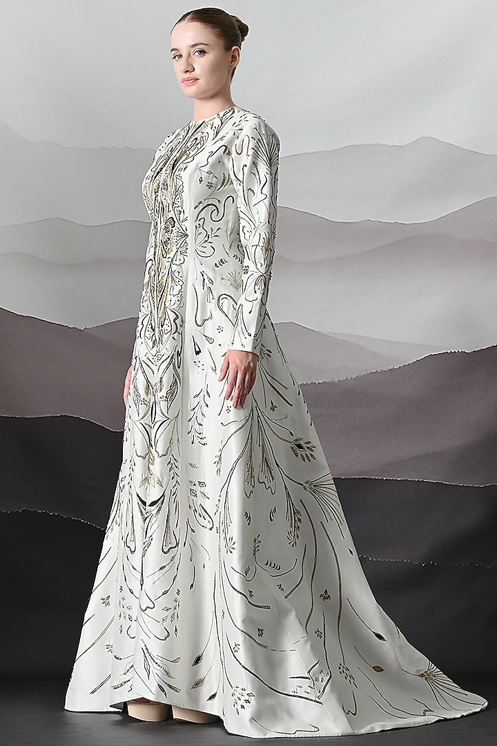 Ivory Cotton Silk Metallic Embroidered Wedding Gown by Samant Chauhan at Pernia's Pop Up Shop