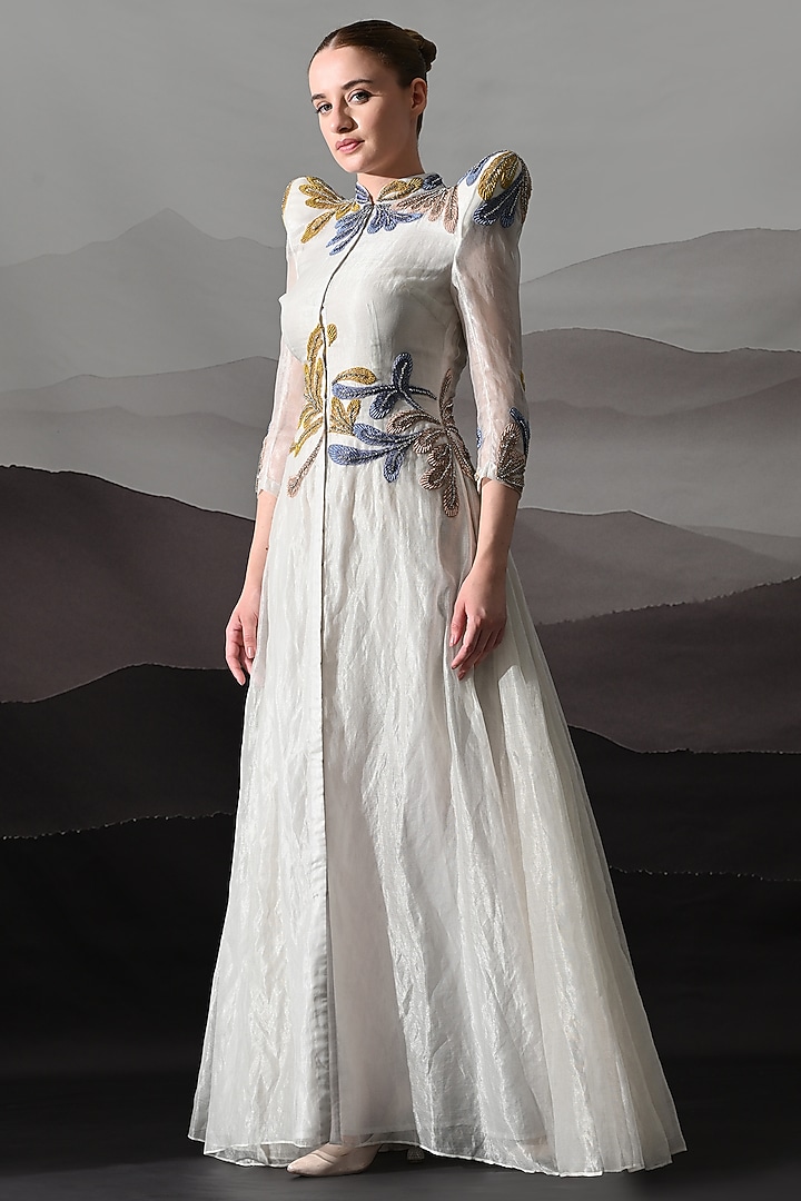 Ivory Linen Floral Embroidered Structured Wedding Gown by Samant Chauhan at Pernia's Pop Up Shop