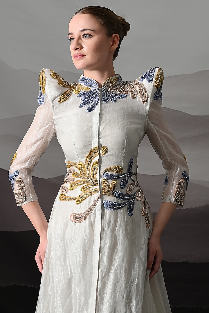 Ivory Linen Floral Embroidered Structured Wedding Gown by Samant Chauhan at Pernia's Pop Up Shop