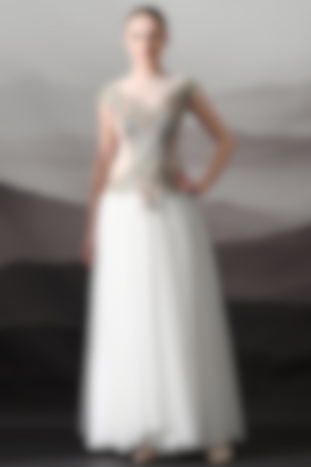 Ivory Net & Cotton Silk Embroidered Structured Wedding Gown by Samant Chauhan at Pernia's Pop Up Shop