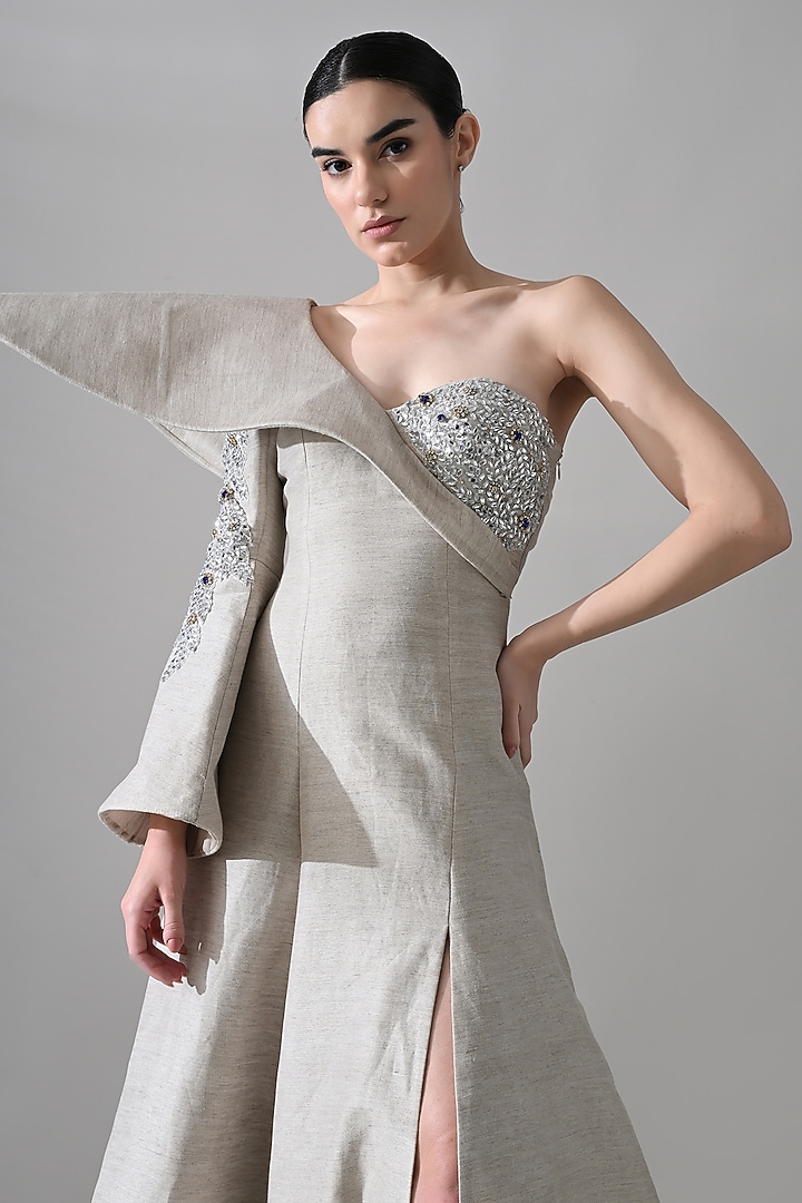 Grey Linen Hand Embroidered One-Shoulder Wedding Gown by Samant Chauhan at Pernia's Pop Up Shop