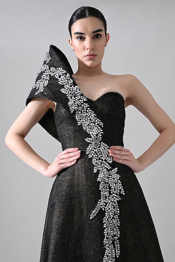 Black Linen Crystal Beads Hand Embroidered One-Shoulder Wedding Gown by Samant Chauhan at Pernia's Pop Up Shop