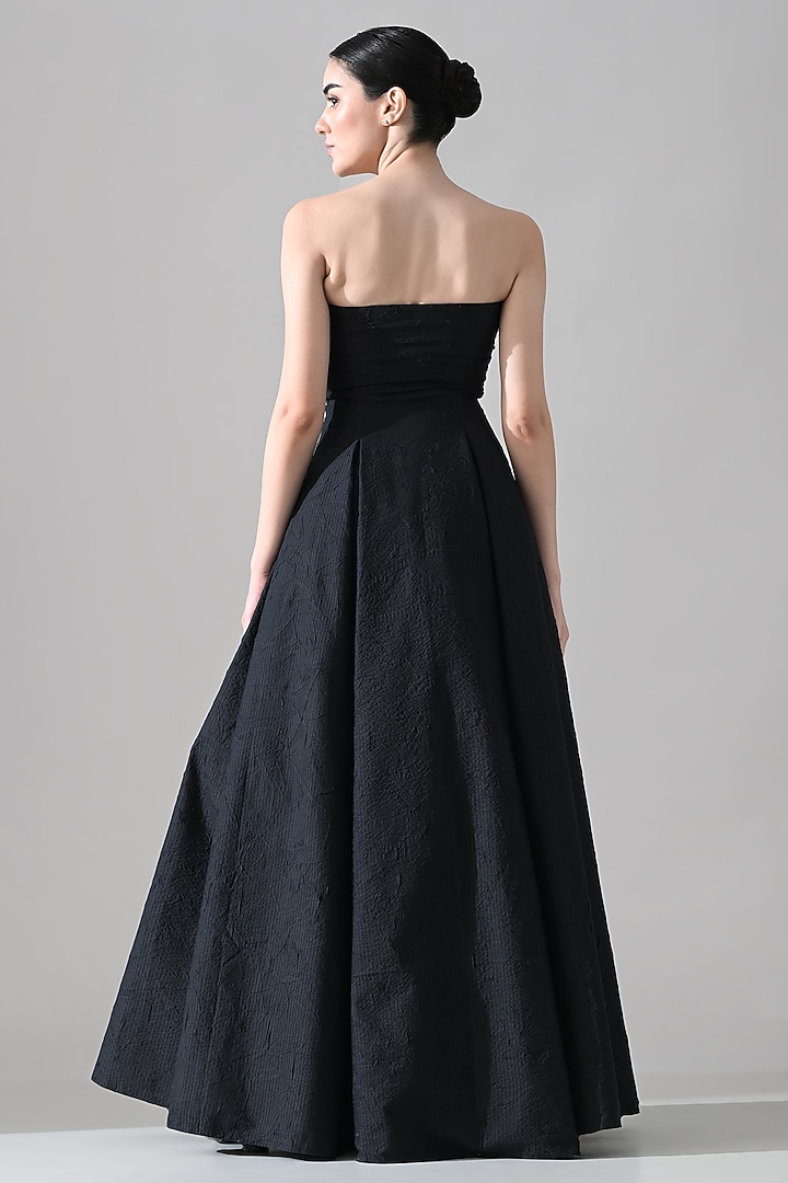 Black Cotton Silk Hand Embroidered A-Line Wedding Gown by Samant Chauhan at Pernia's Pop Up Shop