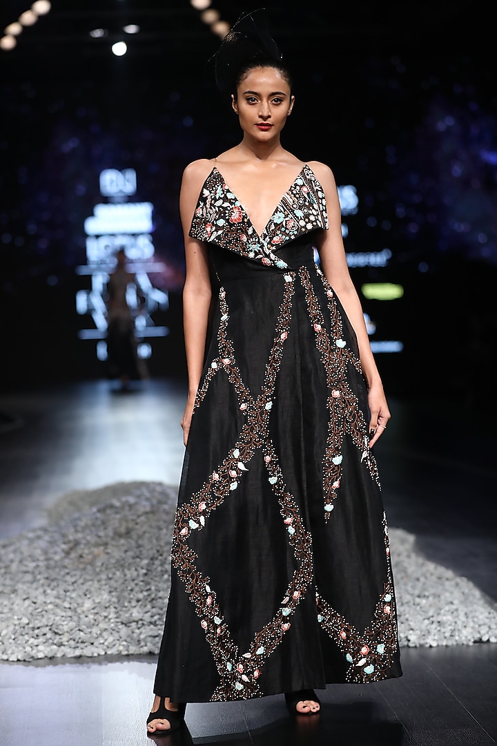 Black Silk Thread Embroidered Gown by Samant Chauhan