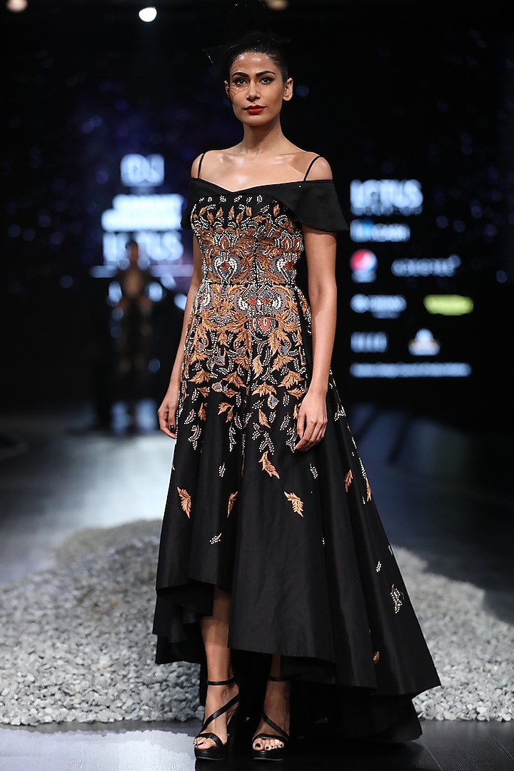 Black Thread Embroidered Gown by Samant Chauhan at Pernia's Pop Up Shop