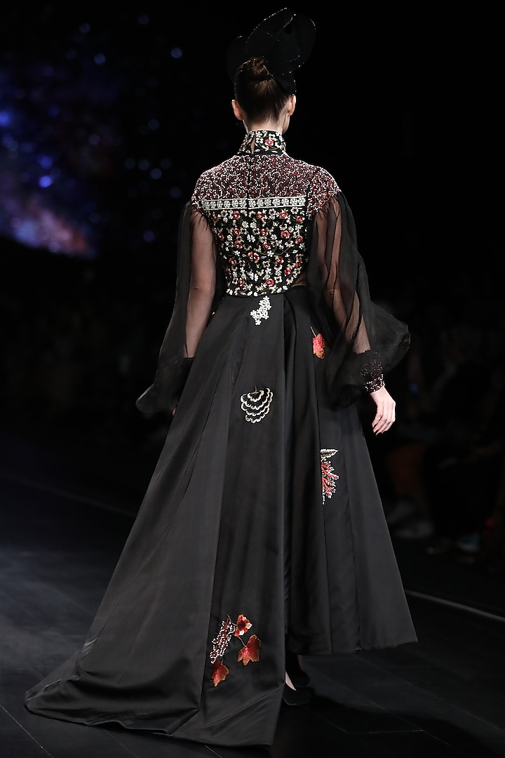 Black Silk Thread Embroidered Wedding Gown by Samant Chauhan at Pernia's Pop Up Shop