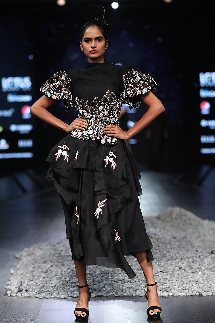 Black Pleated & Embroidered Skirt Set by Samant Chauhan