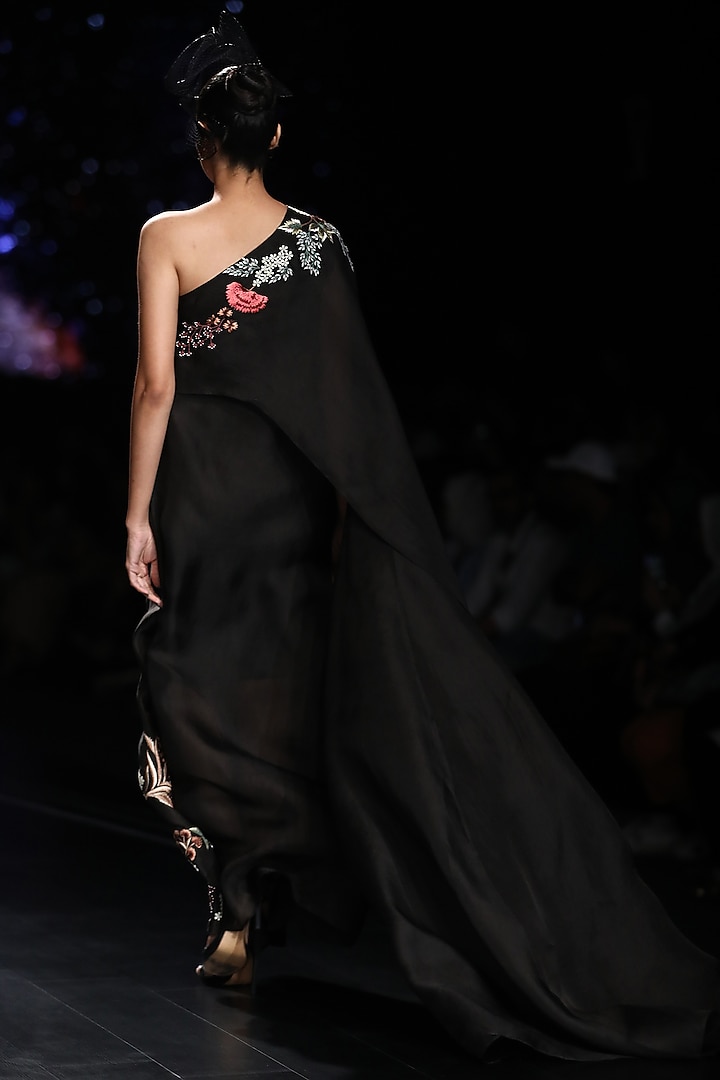Black Embroidered Engagement Gown With Trail Sleeve by Samant Chauhan at Pernia's Pop Up Shop