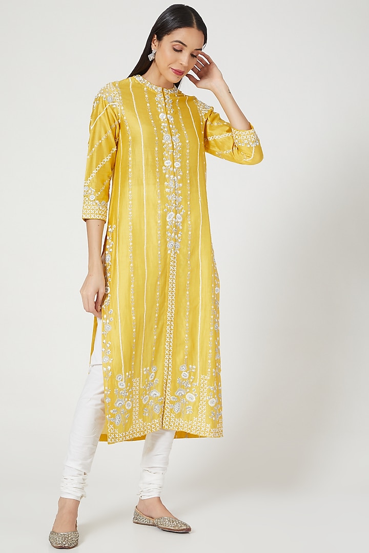 Yellow Embroidered Kurta Set by Samant Chauhan