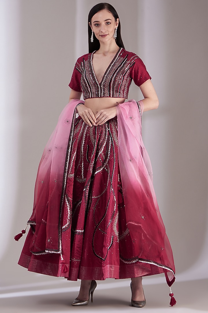 Maroon Embroidered Wedding Lehenga Set by Samant Chauhan at Pernia's Pop Up Shop