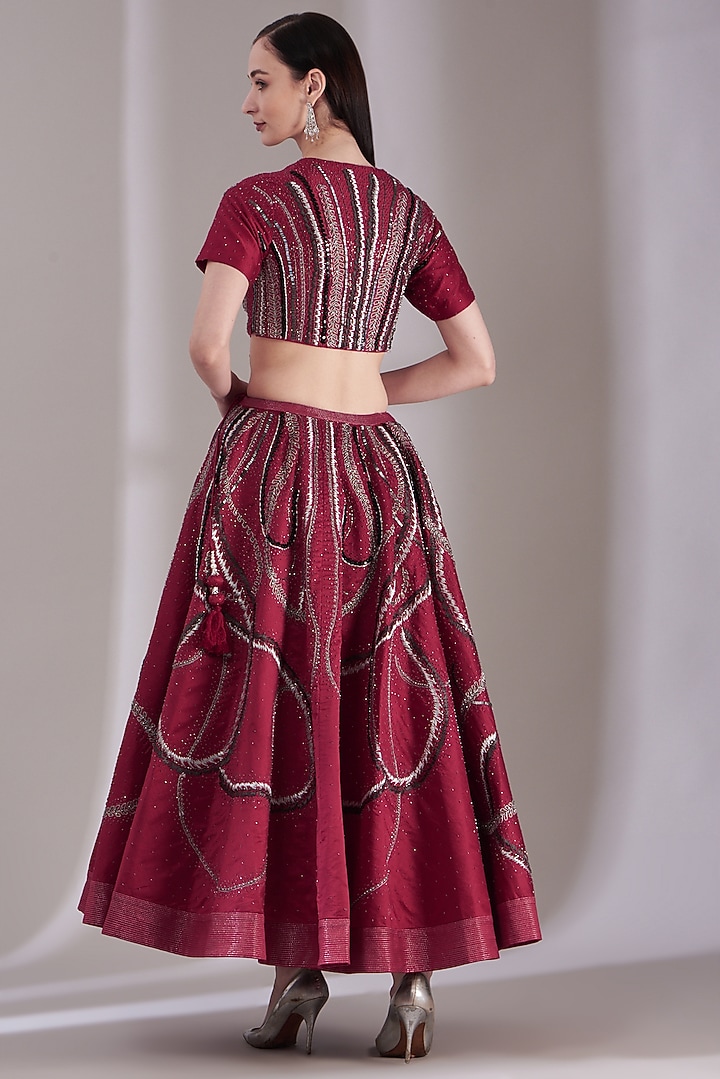 Maroon Embroidered Wedding Lehenga Set by Samant Chauhan at Pernia's Pop Up Shop
