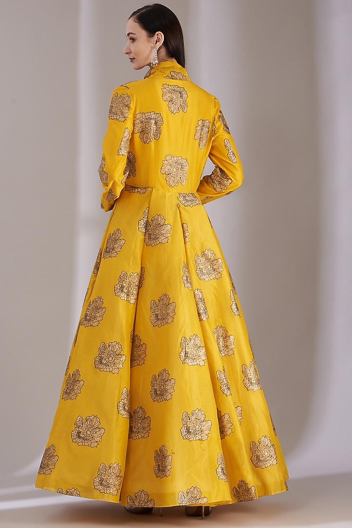 Yellow Chanderi Printed Engagement Gown by Samant Chauhan at Pernia's Pop Up Shop