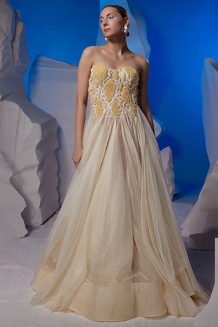 Ivory Organza Silk & Cotton Wedding Gown by Samant Chauhan at Pernia's Pop Up Shop
