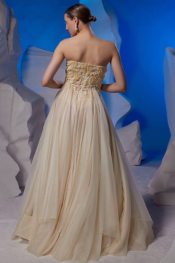 Ivory Organza Silk & Cotton Wedding Gown by Samant Chauhan at Pernia's Pop Up Shop