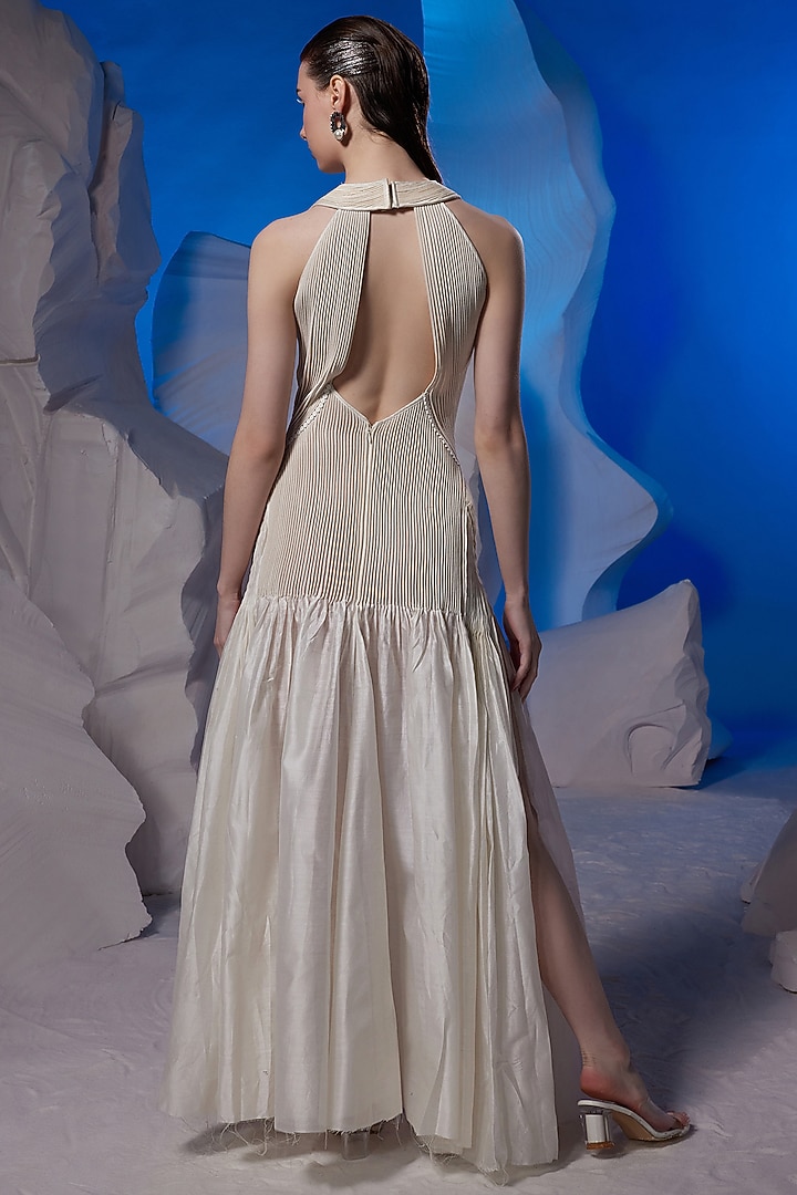 Ivory Cotton Silk & Cotton Engagement Gown by Samant Chauhan at Pernia's Pop Up Shop
