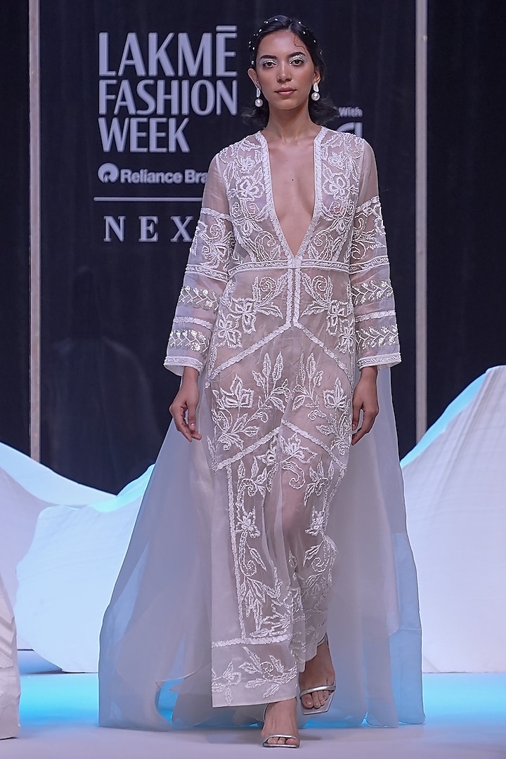 Ivory Organza Silk Zardosi & Silk Thread Embroidered Kurta by Samant Chauhan at Pernia's Pop Up Shop