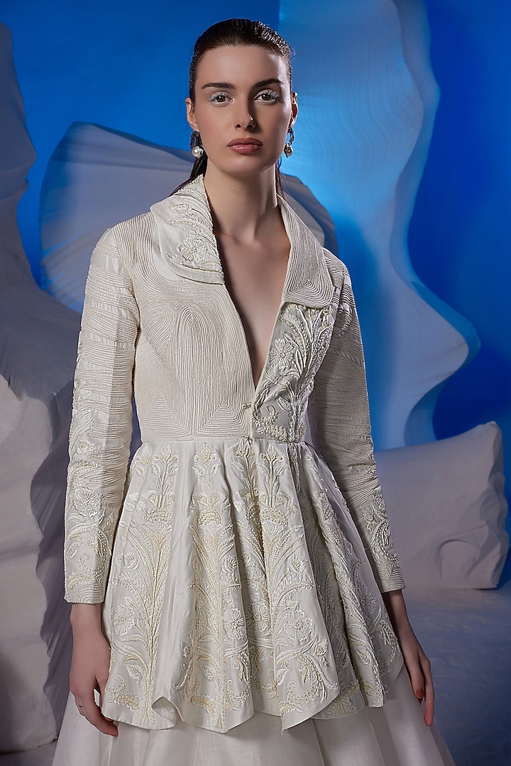Off-White Organza Skirt Set by Samant Chauhan at Pernia's Pop Up Shop