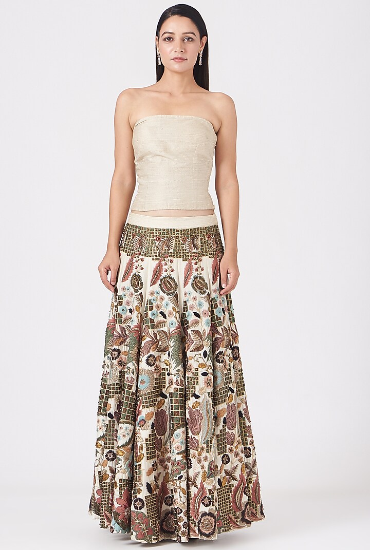 Beige & Gold Zardosi Embroidered Bridal Lehenga Set by Samant Chauhan at Pernia's Pop Up Shop