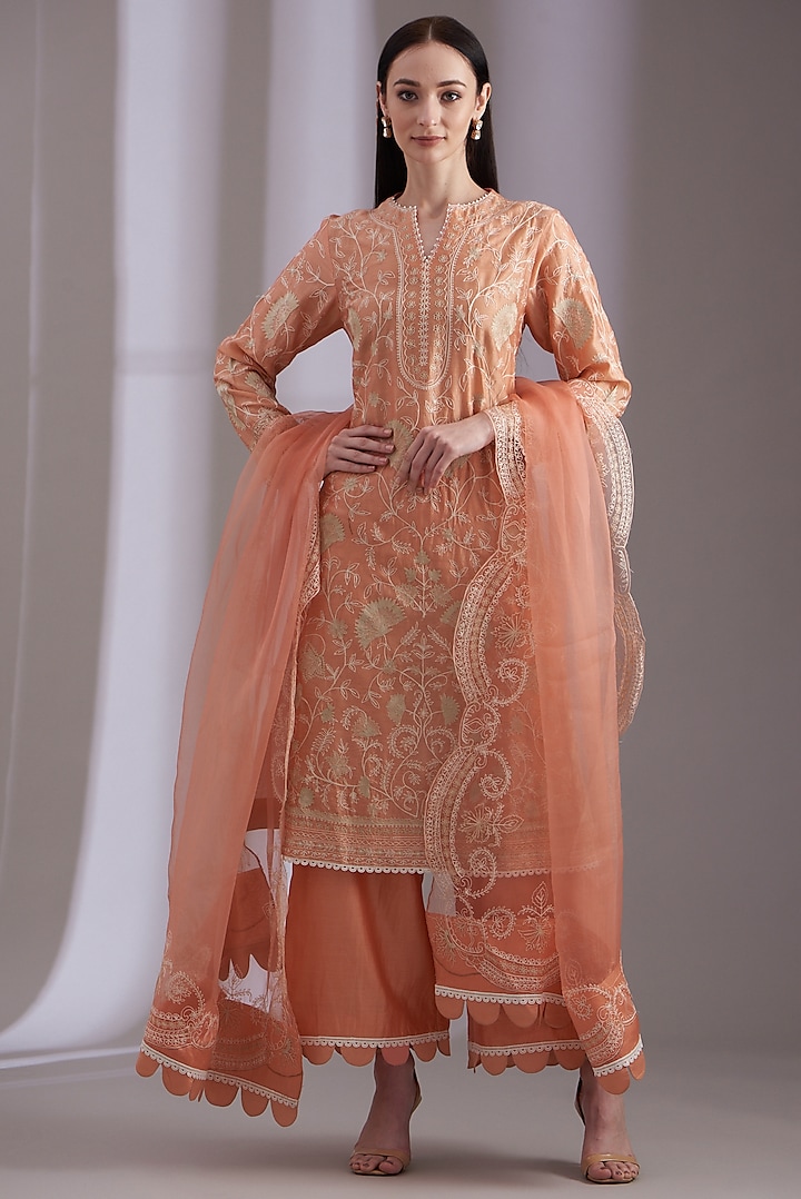 Peach Cotton Silk Embroidered Kurta Set by Samant Chauhan at Pernia's Pop Up Shop