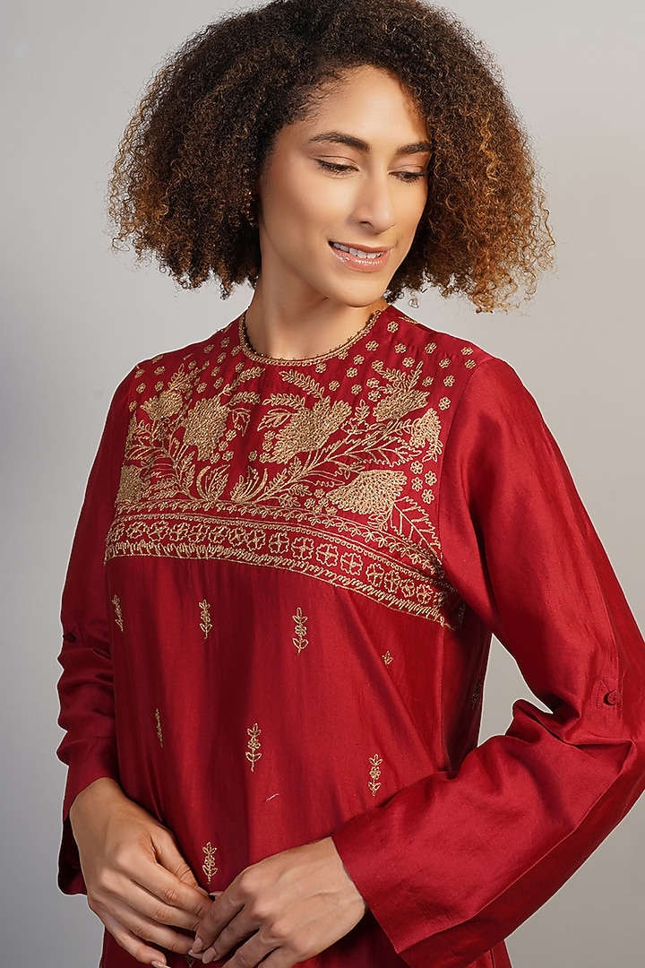 Garnet Red Cotton Silk Thread Embroidered Kurta Set by Samant Chauhan at Pernia's Pop Up Shop