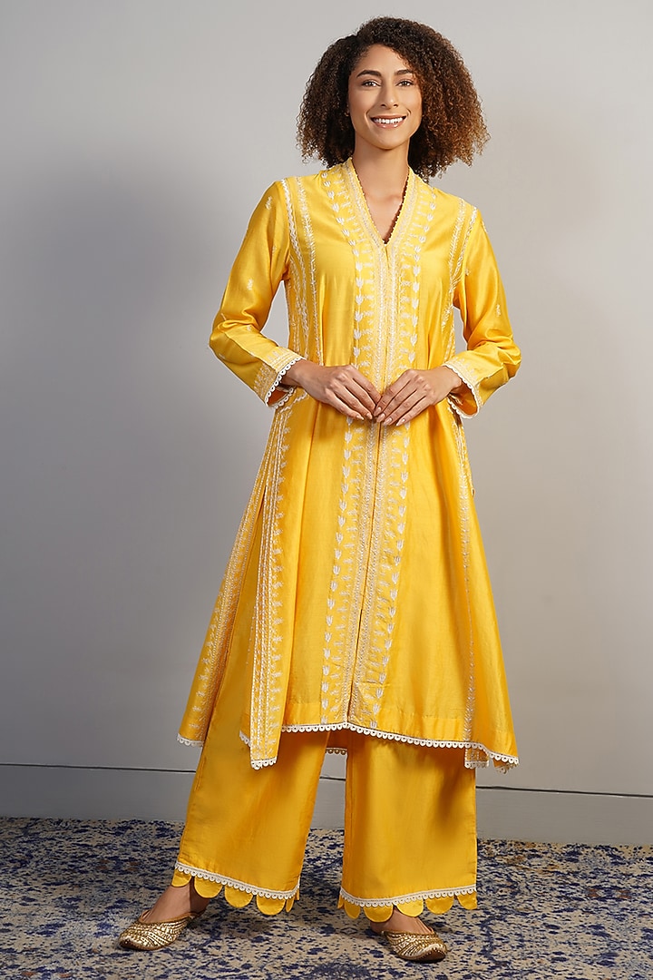 Bright Yellow Cotton Silk Thread Embroidered Kurta Set by Samant Chauhan at Pernia's Pop Up Shop