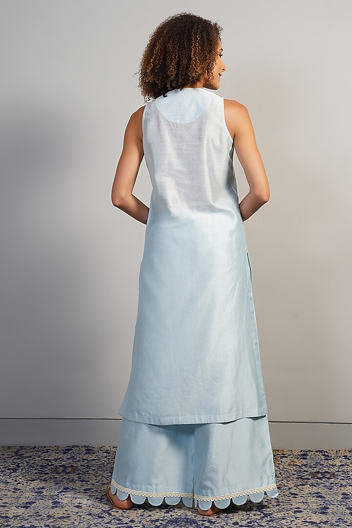 Powder Blue Cotton Silk Thread Embroidered Kurta Set by Samant Chauhan at Pernia's Pop Up Shop