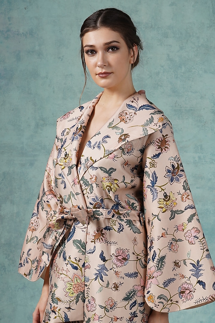 Peach Printed Jacket Set by Samant Chauhan at Pernia's Pop Up Shop