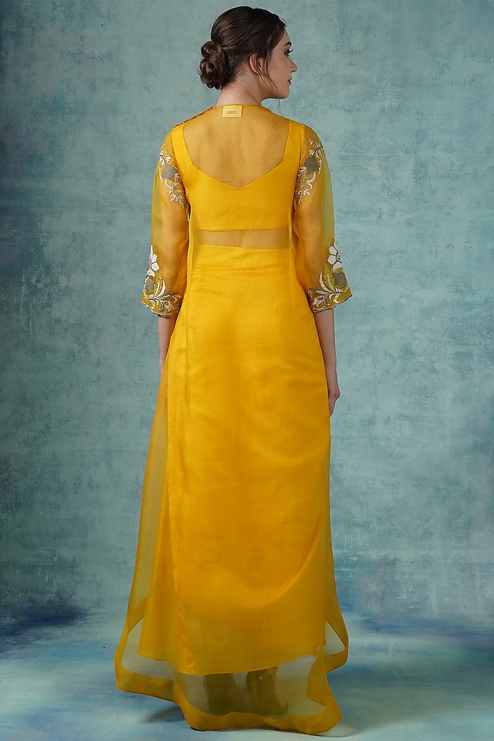 Yellow Cotton Silk Draped Skirt Set by Samant Chauhan at Pernia's Pop Up Shop