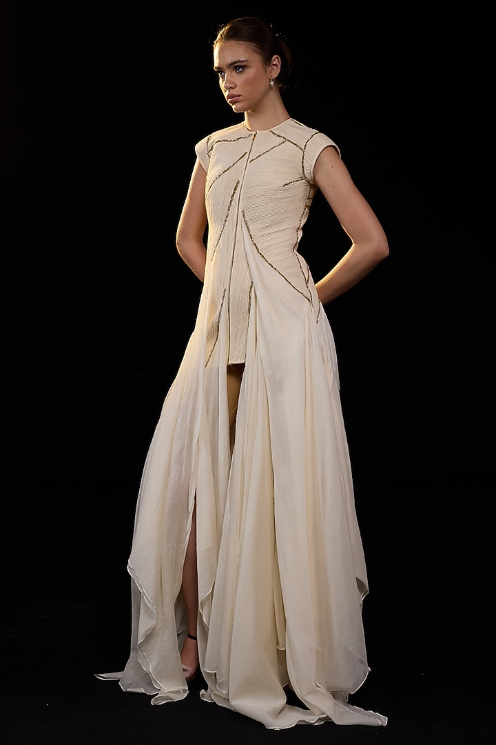 Off-White Cotton Silk Wedding Gown by Samant Chauhan at Pernia's Pop Up Shop