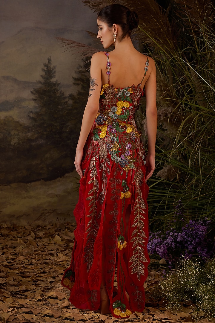 Red Organza Silk Thread Embroidered Wedding Gown by Samant Chauhan at Pernia's Pop Up Shop
