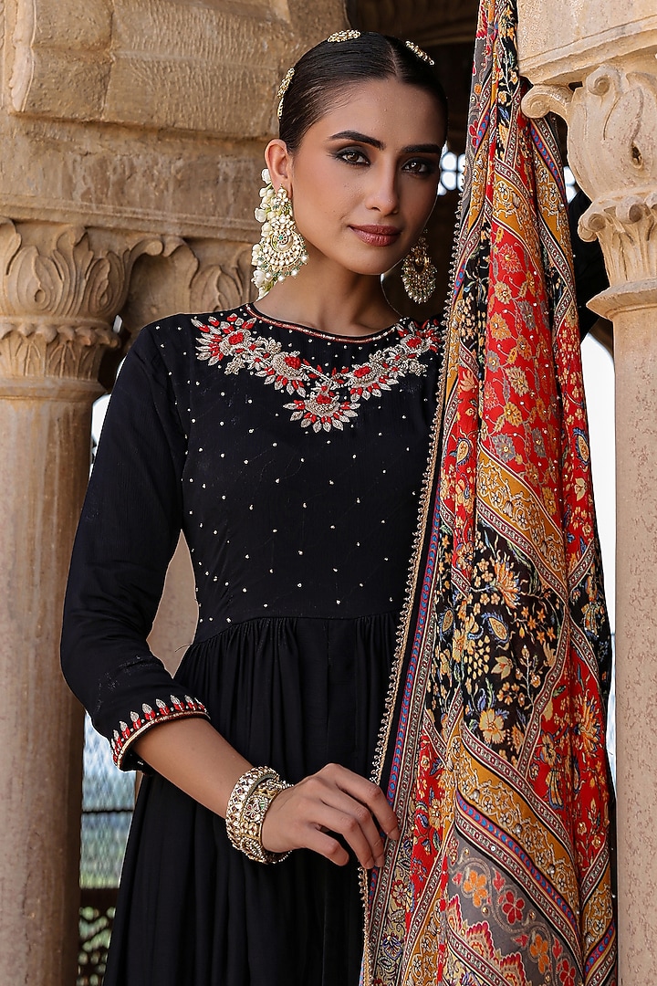 Black Chinon Silk Printed & Embellished Asymmetrical Kurta Set by Scakhi Luxe at Pernia's Pop Up Shop