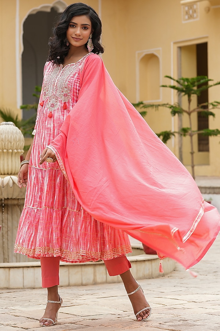 Pink Cotton Mulmul Shibori Leheriya Printed Tiered Party Wear Anarkali Set by Scakhi Luxe at Pernia's Pop Up Shop
