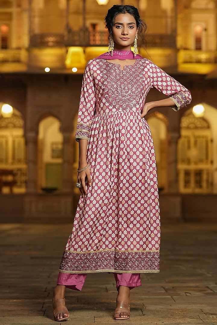 Mauve German Rayon Printed Pleated Kurta Set by Scakhi at Pernia's Pop Up Shop