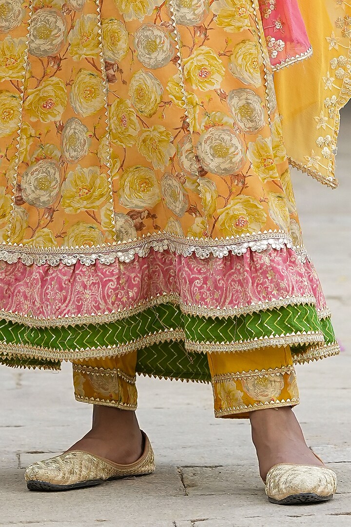 Yellow Muslin Silk Digital Floral Printed Anarkali Set by Scakhi Luxe at Pernia's Pop Up Shop