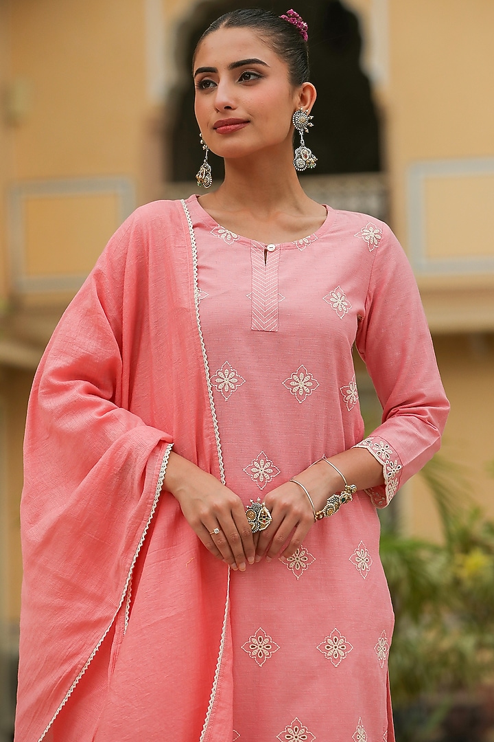 Pink Cotton Printed & Embroidered Kurta Set by Scakhi Luxe at Pernia's Pop Up Shop