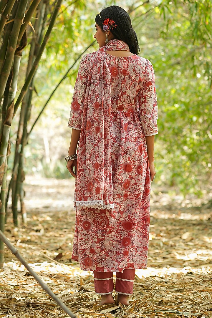 Pink Cotton Digital Printed Chikankari Anarkali Set by Scakhi Luxe at Pernia's Pop Up Shop