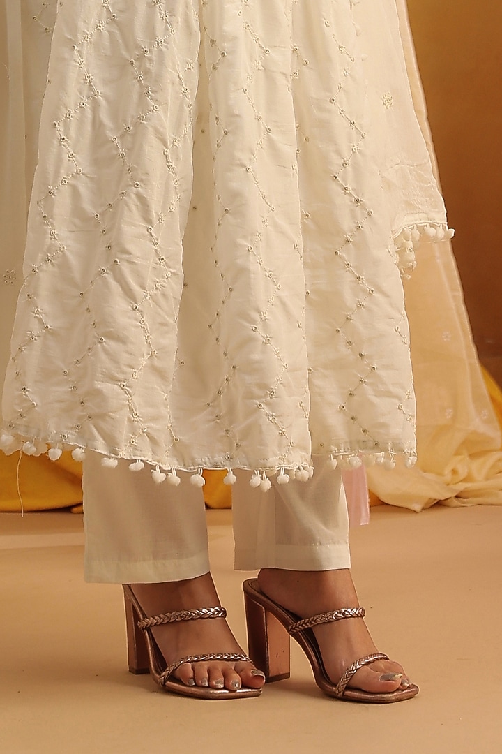 White Cotton Mulmul Embroidered Anarkali Set by Scakhi Luxe at Pernia's Pop Up Shop