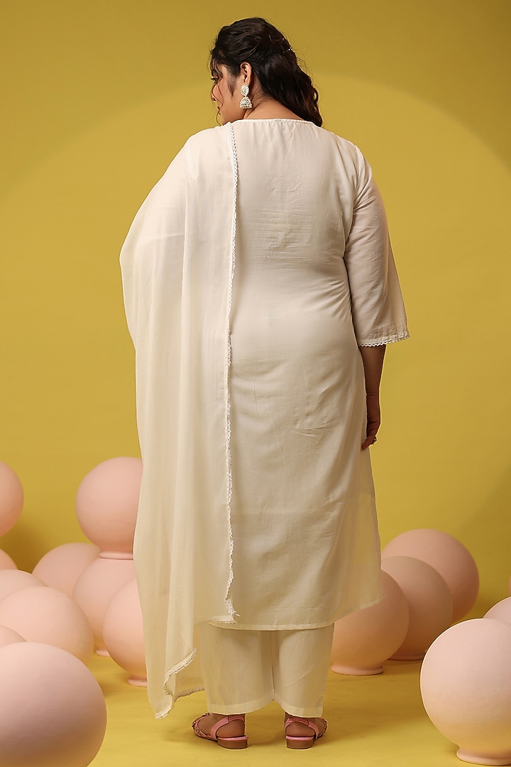 White Cotton Mulmul Chikankari Embroidered Kurta Set by Scakhi Luxe at Pernia's Pop Up Shop