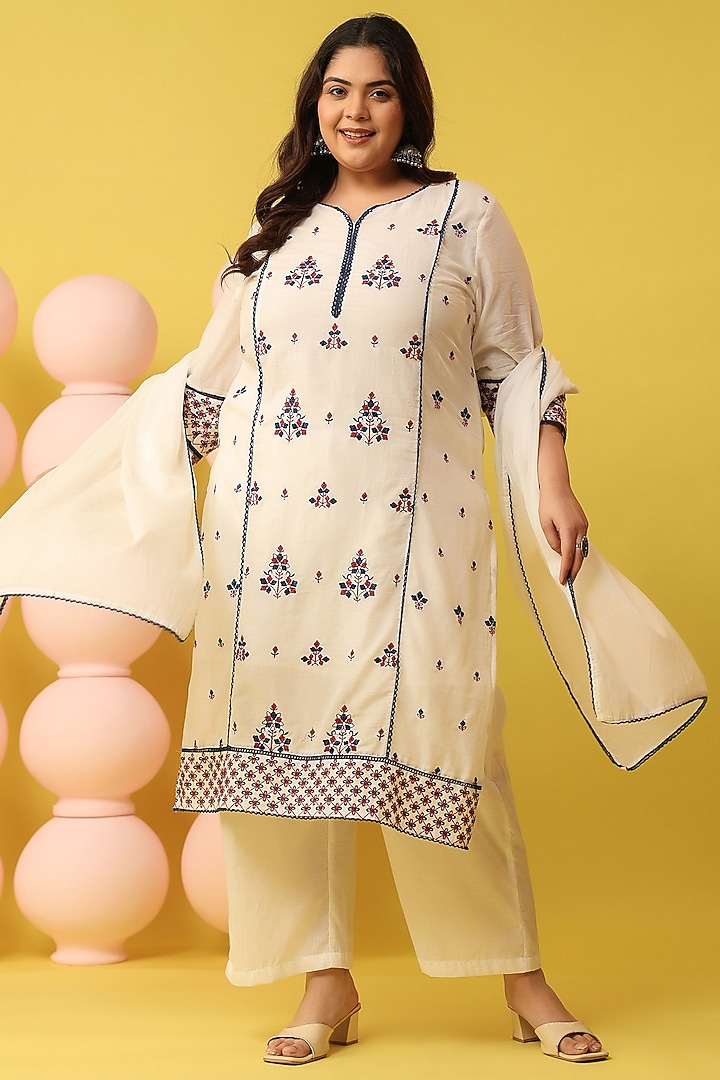 White Cotton Mulmul Chikankari Embroidered Kurta Set by Scakhi Luxe at Pernia's Pop Up Shop
