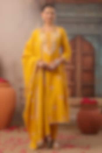 Mustard Cotton Mulmul Embroidered Paneled Anarkali Set by Scakhi Luxe at Pernia's Pop Up Shop