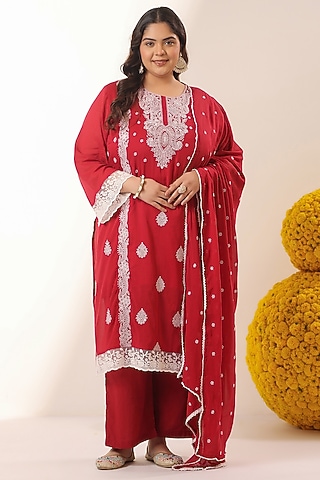 Red Mulmul Chikankari Embroidered Straight Kurta Set by Scakhi Luxe