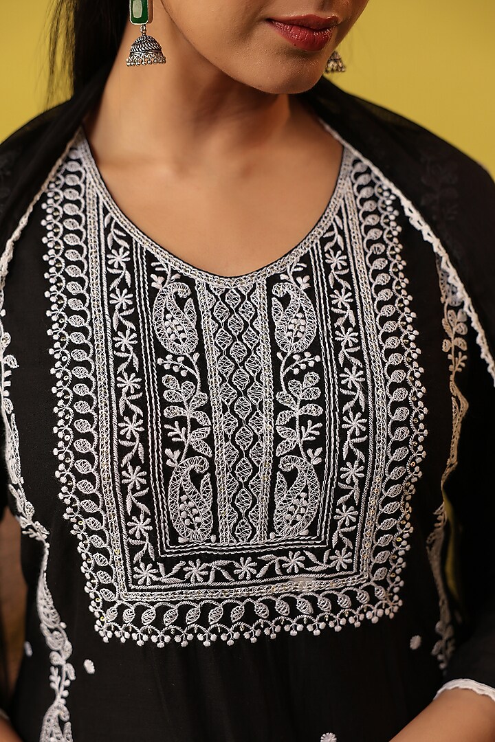 Black Mulmul Chikankari Embroidered Straight Kurta Set by Scakhi Luxe at Pernia's Pop Up Shop